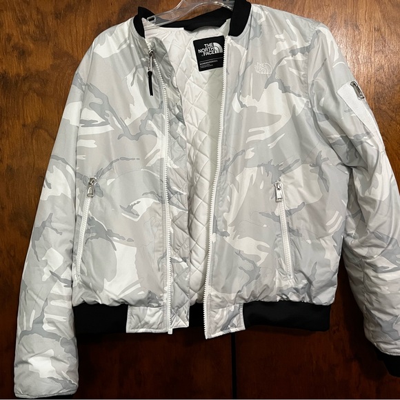 The North Face Gray and White Patterned Bomber Jacket - Picture 2 of 3